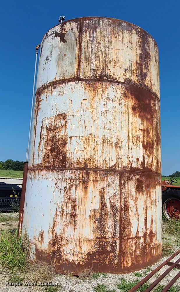 image for item IU9297 Steel tank