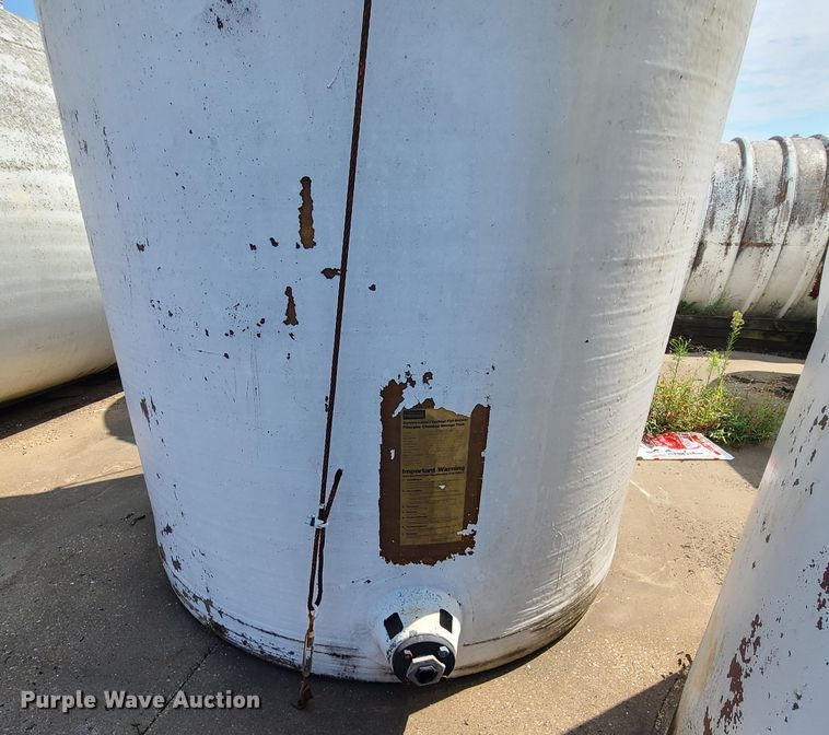 image for item IU9308 Owens Corning  fiberglass tank