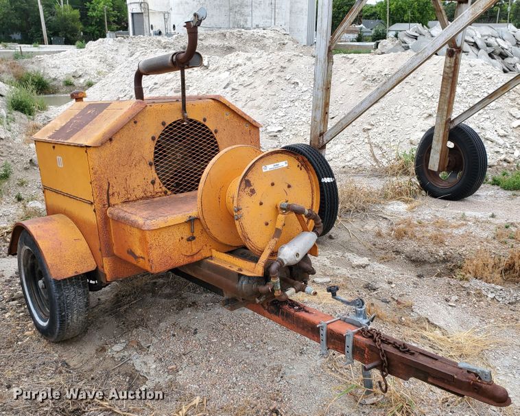 image for item IX9965 Lindsay 80HC  air compressor