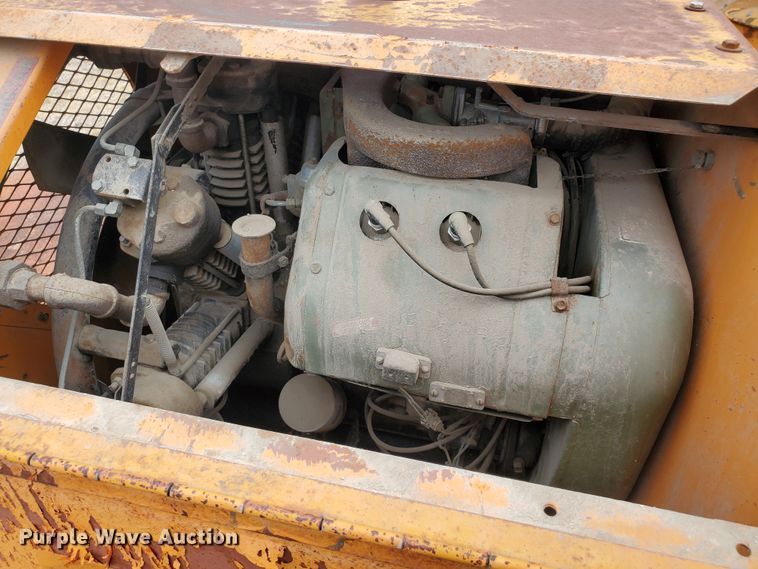 image for item IX9965 Lindsay 80HC  air compressor