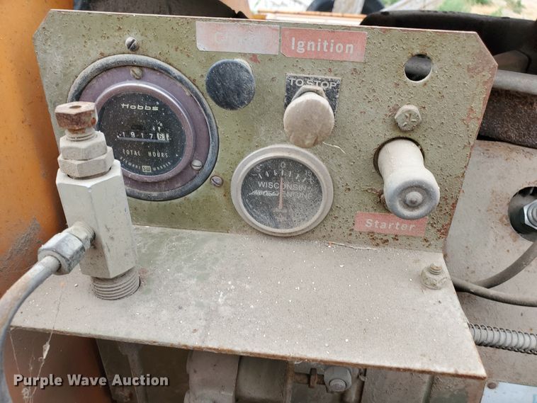 image for item IX9965 Lindsay 80HC  air compressor