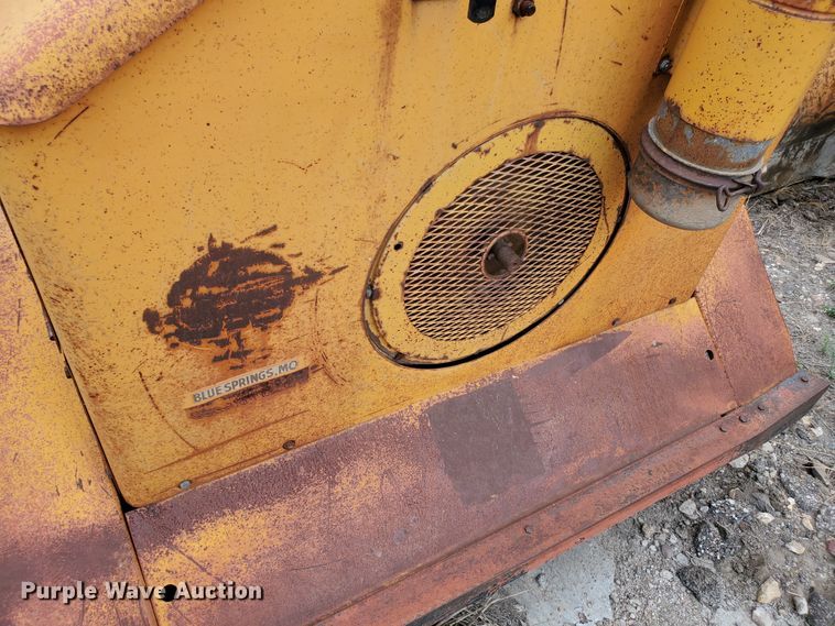 image for item IX9965 Lindsay 80HC  air compressor