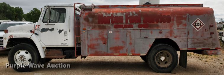 image for item IX9967 1982 International 1754  fuel truck