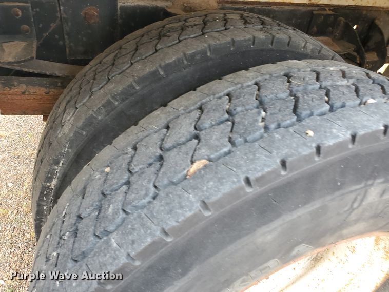 image for item IX9968 1993 Chevrolet Kodiak  propane truck