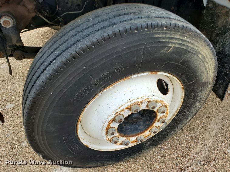 image for item IX9968 1993 Chevrolet Kodiak  propane truck