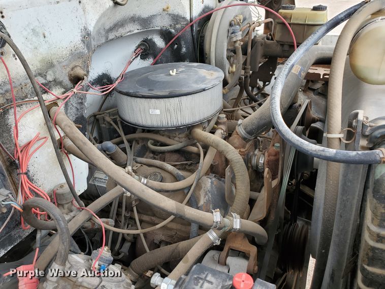 image for item IX9969 1984 Chevrolet C60  propane truck