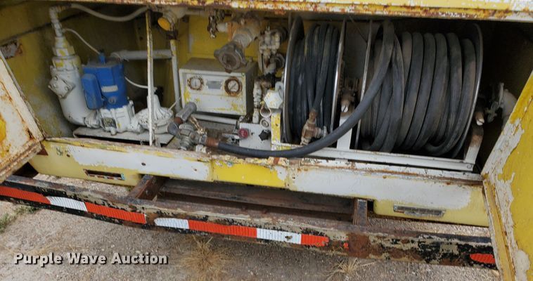 image for item IX9969 1984 Chevrolet C60  propane truck