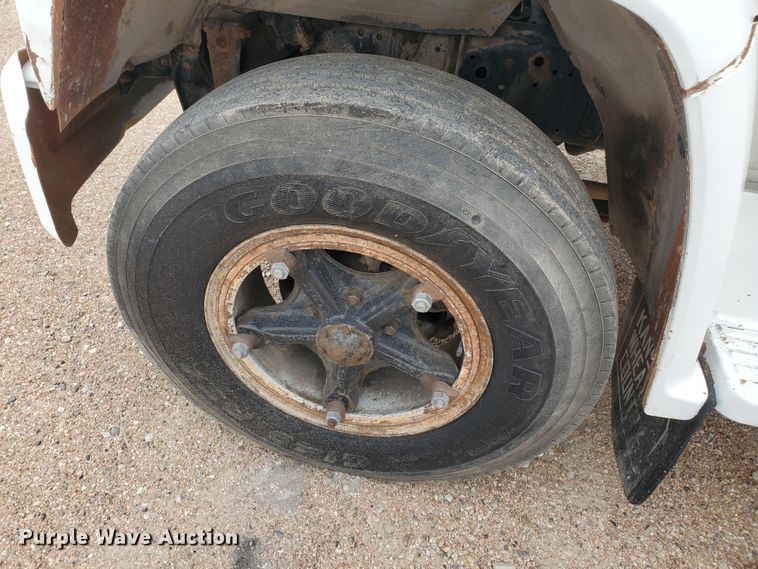 image for item IX9969 1984 Chevrolet C60  propane truck