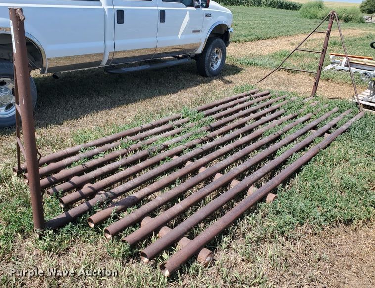 image for item IX9976 Cattle guard