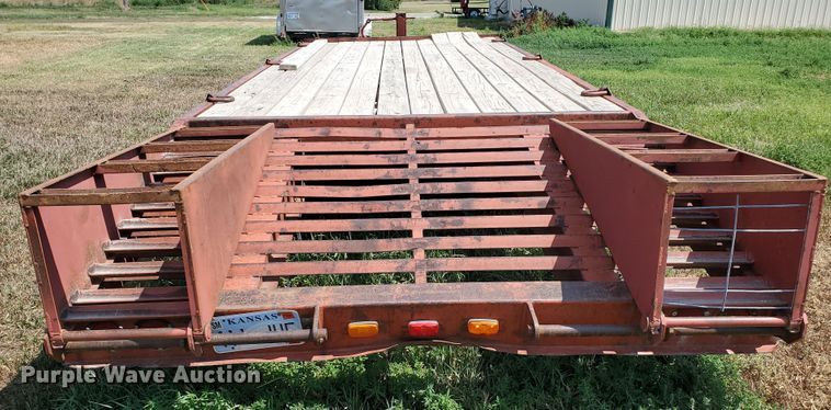 image for item IX9977 1988 Ditch Witch BT26  equipment trailer