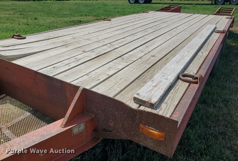 image for item IX9977 1988 Ditch Witch BT26  equipment trailer