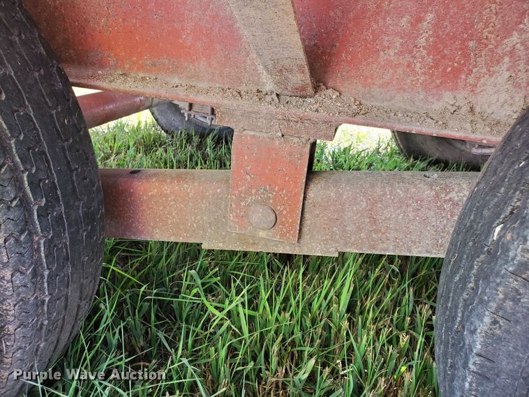 image for item IX9977 1988 Ditch Witch BT26  equipment trailer