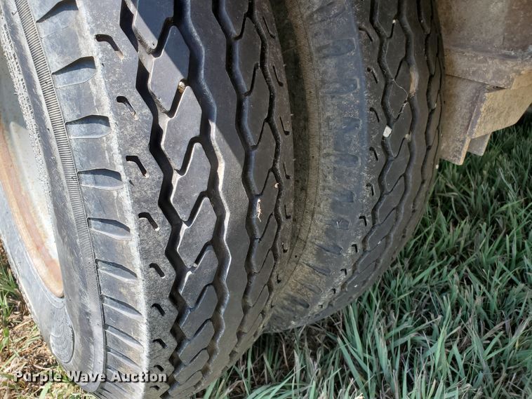 image for item IX9977 1988 Ditch Witch BT26  equipment trailer