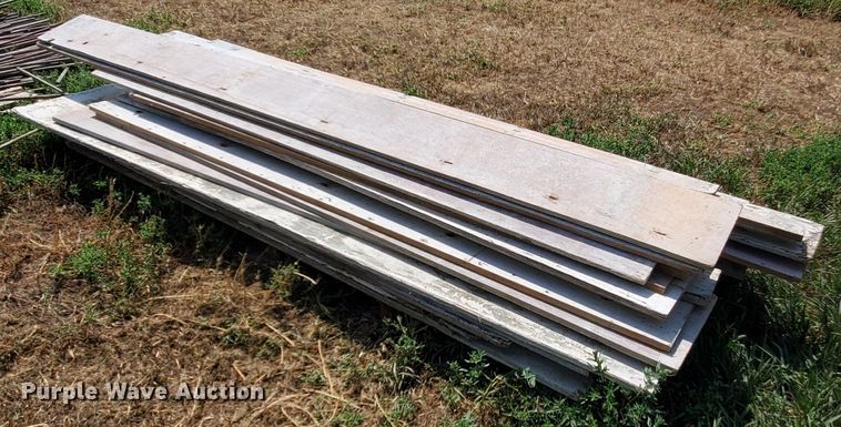 image for item IX9984 Concrete equipment