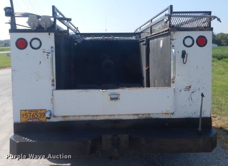 image for item JI9427 2009 Ford F550 Super Duty XL  SuperCab utility / service truck