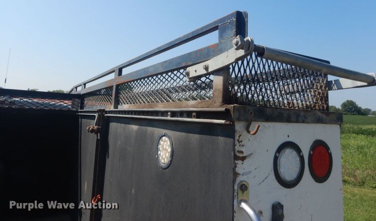 image for item JI9427 2009 Ford F550 Super Duty XL  SuperCab utility / service truck