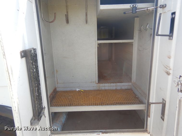 image for item JI9427 2009 Ford F550 Super Duty XL  SuperCab utility / service truck