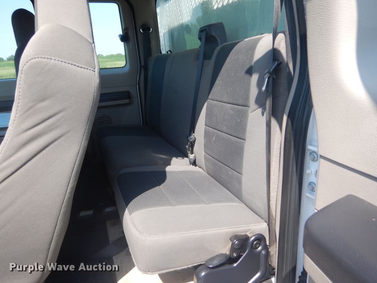 image for item JI9427 2009 Ford F550 Super Duty XL  SuperCab utility / service truck