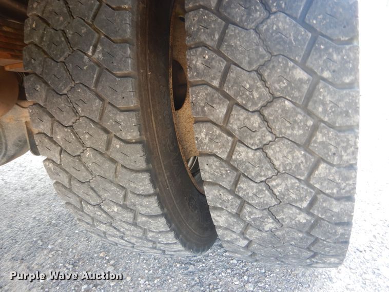 image for item JI9427 2009 Ford F550 Super Duty XL  SuperCab utility / service truck