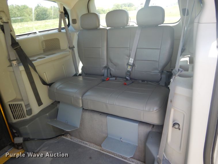 image for item JI9480 2009 Dodge Grand Caravan  van