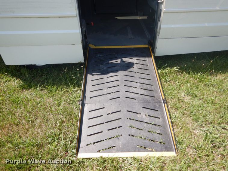 image for item JI9480 2009 Dodge Grand Caravan  van