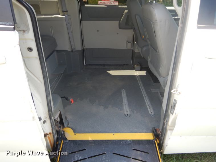 image for item JI9480 2009 Dodge Grand Caravan  van