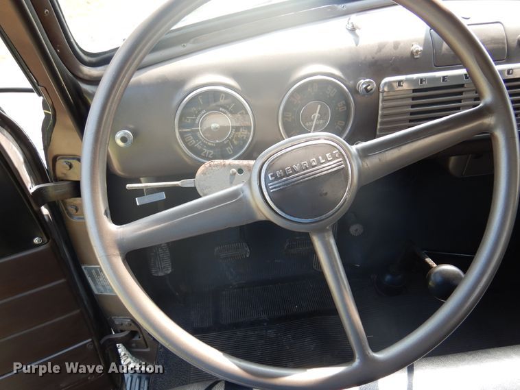 image for item JN9507 1951 Chevrolet  3600 series pickup truck