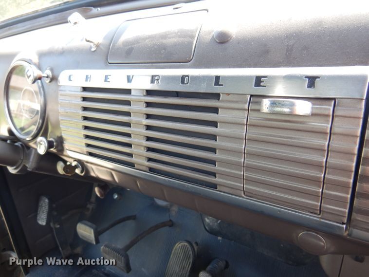 image for item JN9507 1951 Chevrolet  3600 series pickup truck
