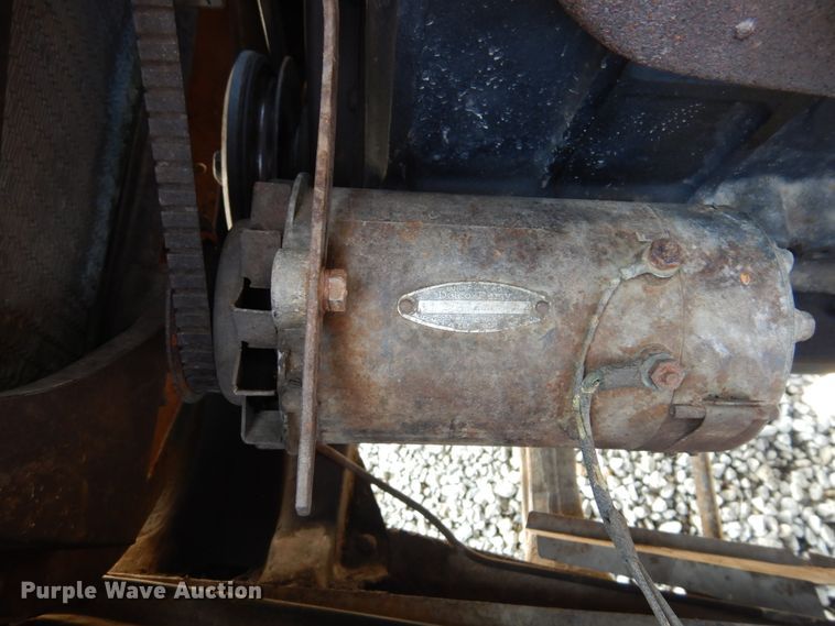 image for item JN9507 1951 Chevrolet  3600 series pickup truck