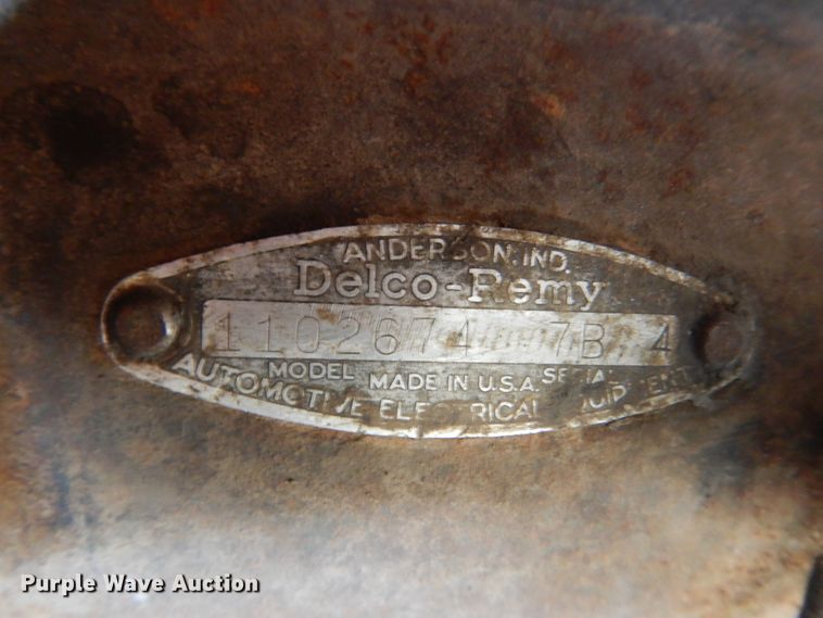 image for item JN9507 1951 Chevrolet  3600 series pickup truck