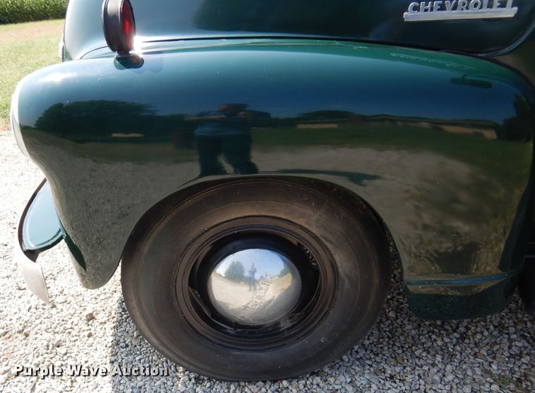 image for item JN9507 1951 Chevrolet  3600 series pickup truck