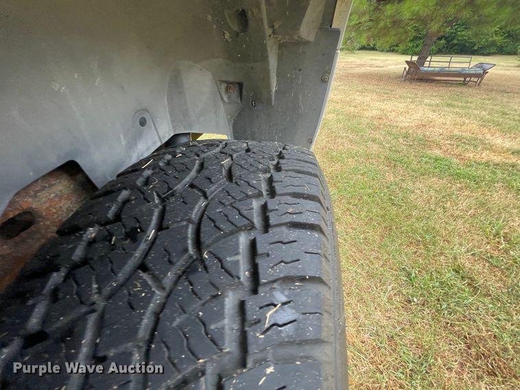 image for item JQ9732 2007 Chevrolet Suburban  SUV