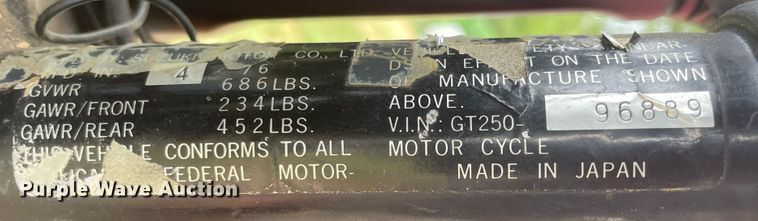 image for item JQ9733 1976 Suzuki GT250  motorcycle