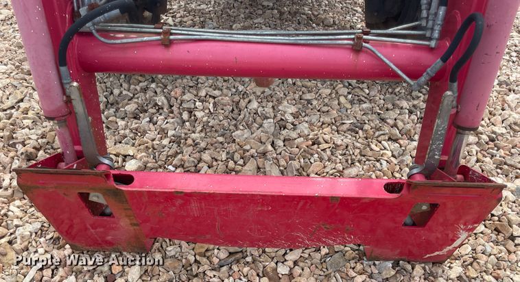 image for item JQ9745 Mahindra 4110  MFWD tractor