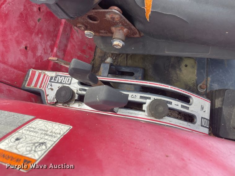 image for item JQ9745 Mahindra 4110  MFWD tractor