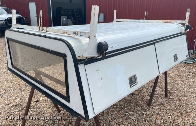 image for item JQ9746 Pickup truck topper