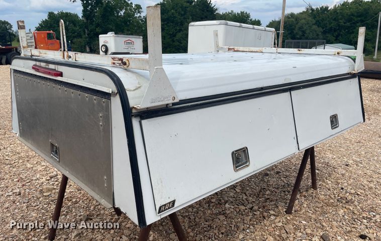 image for item JQ9746 Pickup truck topper