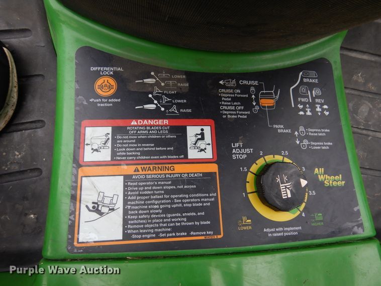 image for item JT9618 John Deere X485  lawn mower