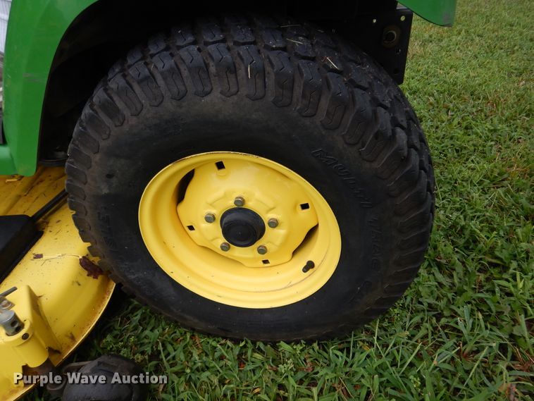 image for item JT9618 John Deere X485  lawn mower