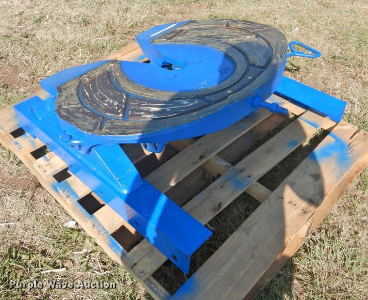 image for item JX9912 Holland fifth wheel plate