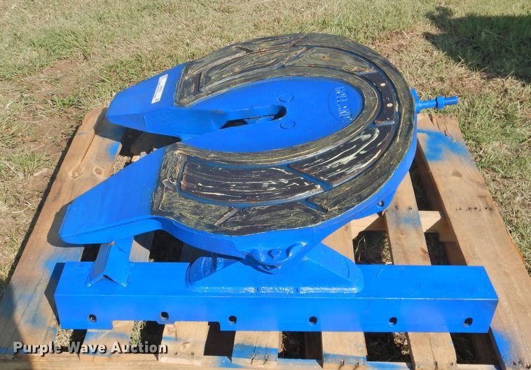 image for item JX9912 Holland fifth wheel plate