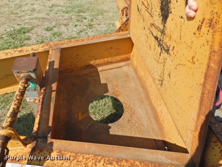 image for item JX9913 1999 Custom Trailer  equipment trailer