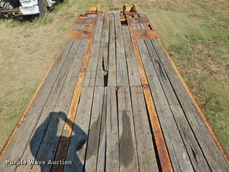 image for item JX9913 1999 Custom Trailer  equipment trailer