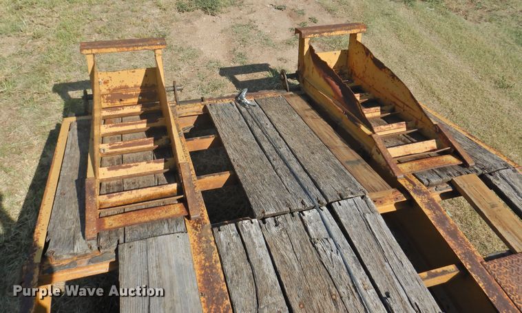 image for item JX9913 1999 Custom Trailer  equipment trailer