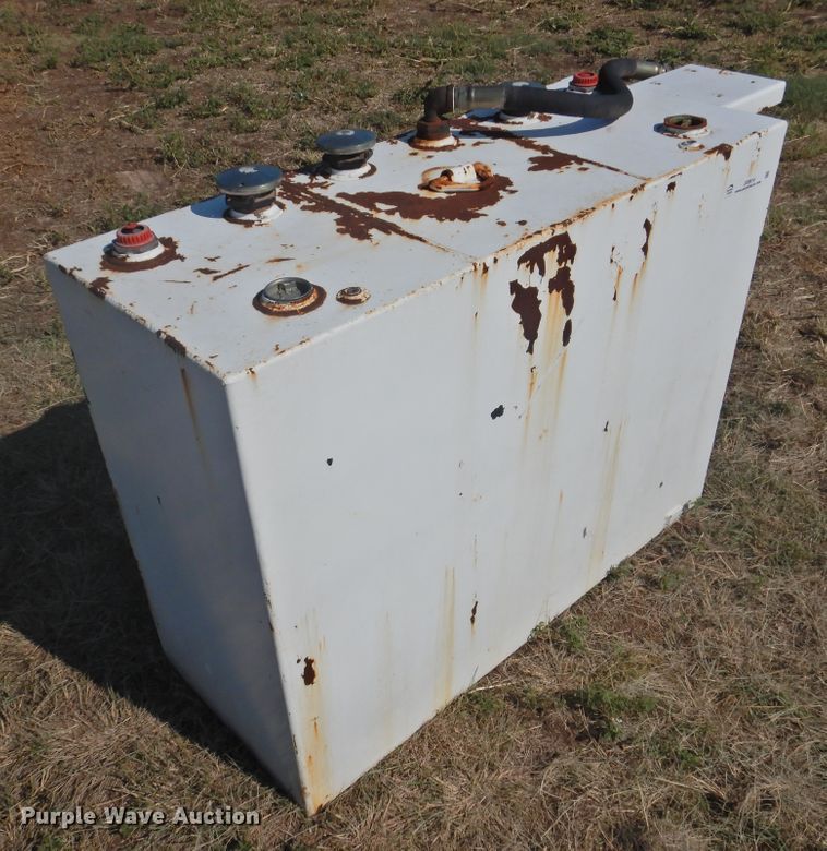 image for item JX9914 Oil tank