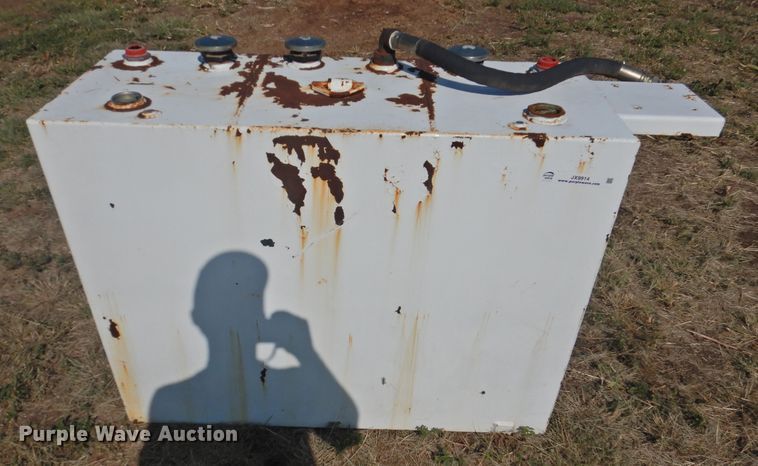 image for item JX9914 Oil tank