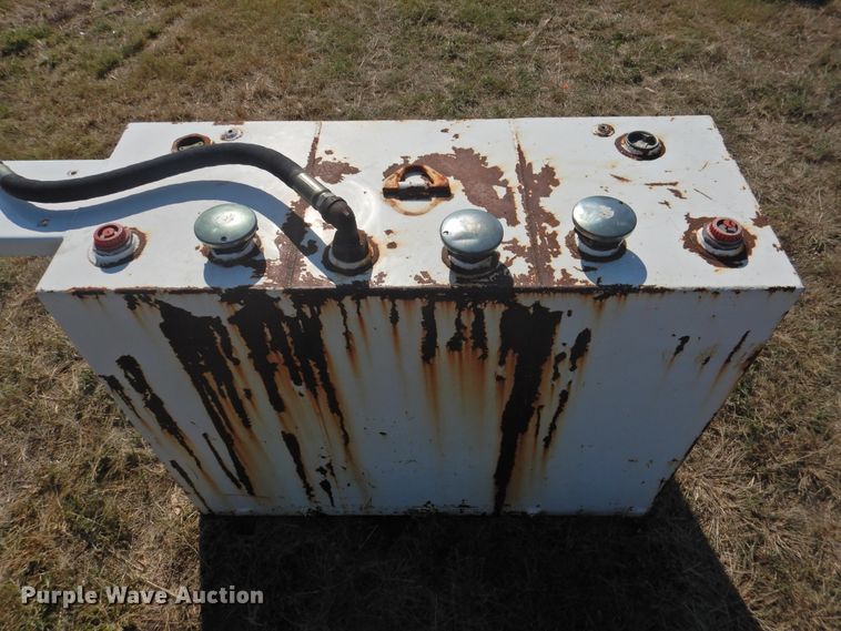 image for item JX9914 Oil tank
