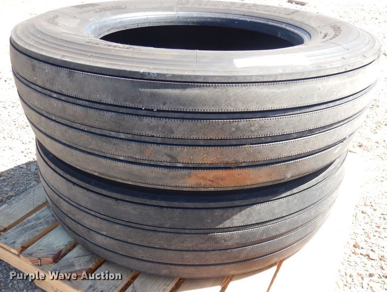 image for item KC9165 (2) Bridgestone 285/75R24.5 tires