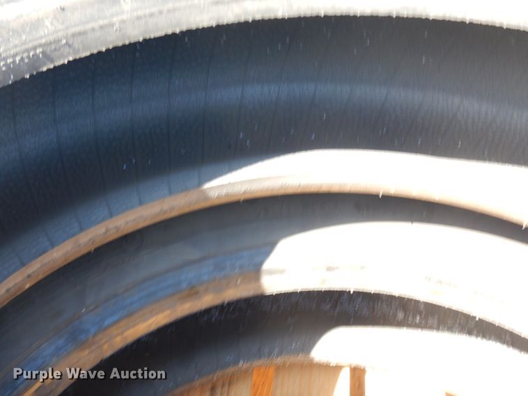 image for item KC9165 (2) Bridgestone 285/75R24.5 tires