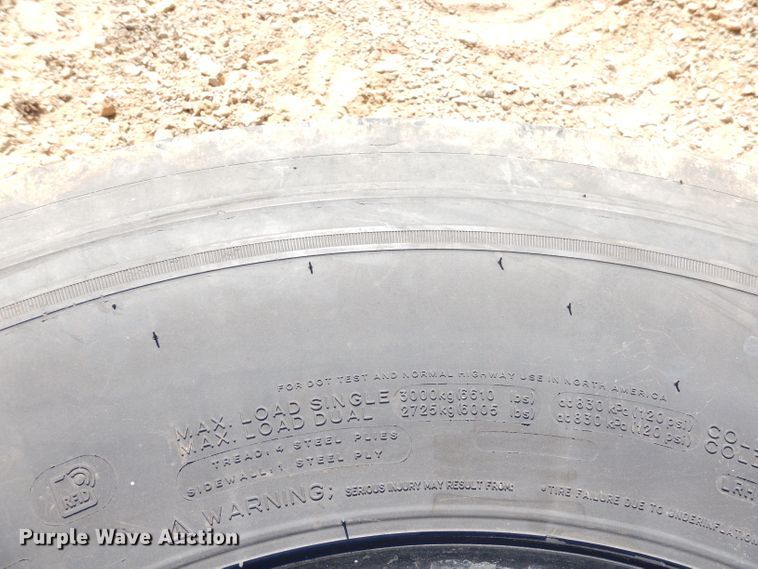 image for item KC9166 (2) Michelin X 11R22.5 tires